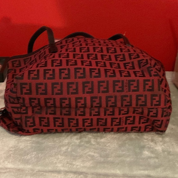 Fendi Red and Black Logo Canvas Tote with Matching Pouch 12X8 inch - Picture 5 of 12